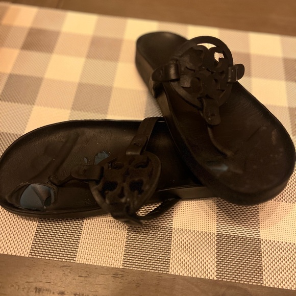 Well Loved Tory Burch Cloud Sandals - Picture 7 of 9